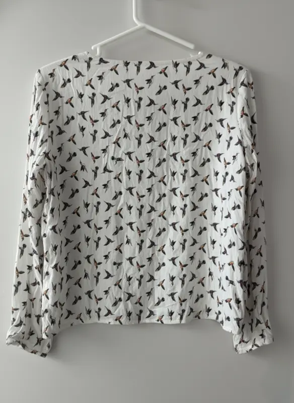 Blusa manga larga estampado colibrí talla L - Imagen 2
