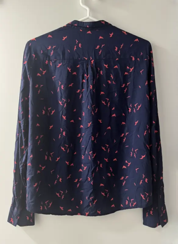 Blusa manga larga estampado aves talla S - Imagen 2