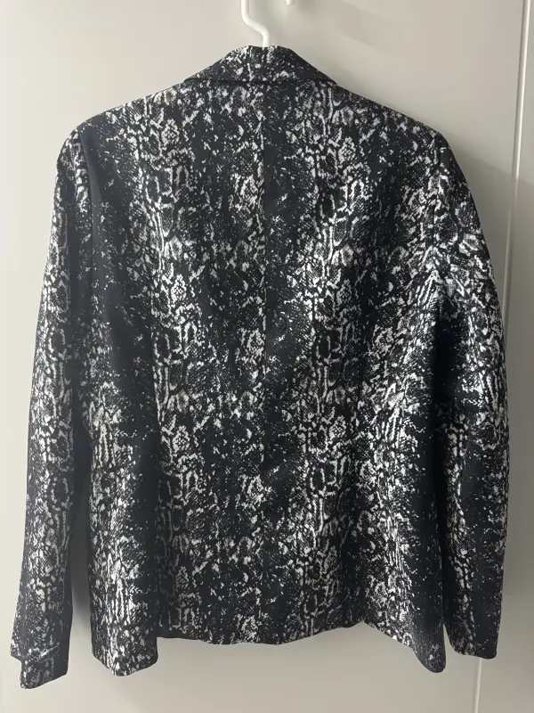 Blazer estampado talla S - Imagen 2
