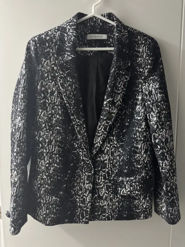 Blazer estampado talla S - Comprar en Lima Perú | Fancy Shops