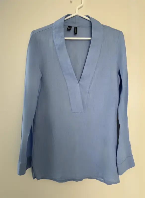 Blusa manga larga celeste talla XS - Comprar en Lima Perú | Fancy Shops
