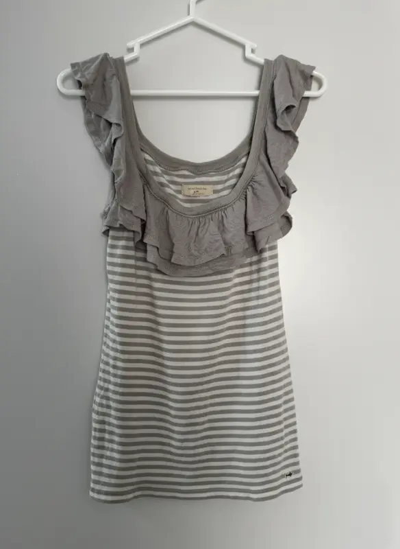 Blusa de rayas gris y blanco talla S - Polos | Comprar Online Lima