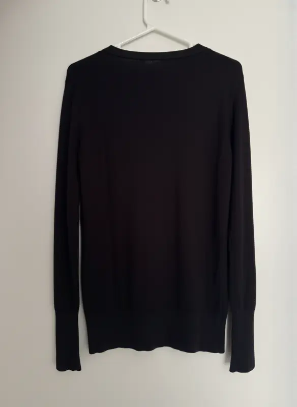 Chompa negra talla M - Imagen 2