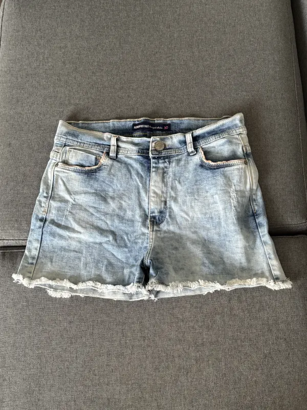 Short de Jean talla 30 - Comprar en Lima Perú | Fancy Shops