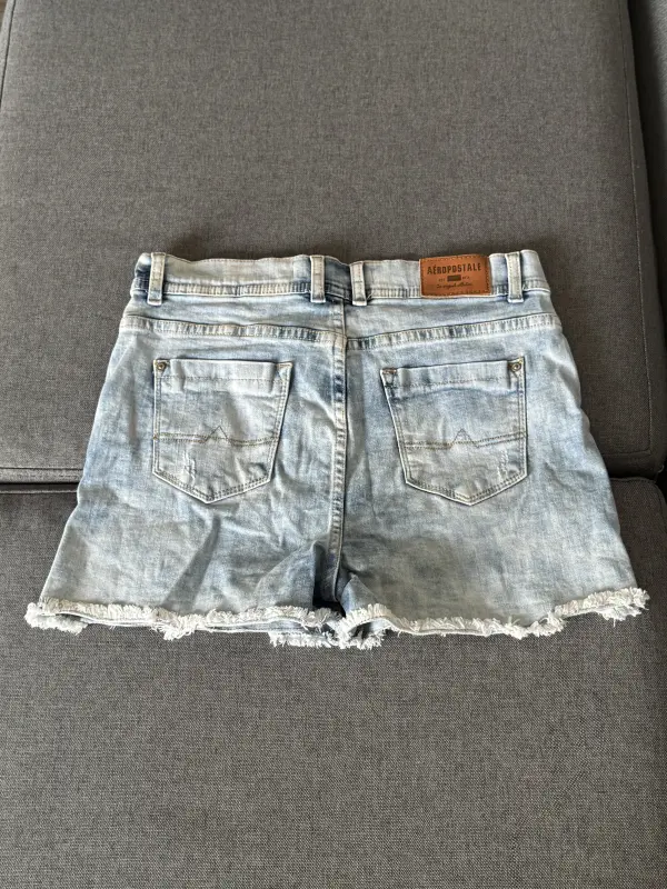 Short de Jean talla 30 - Imagen 2
