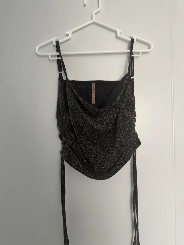Blusa top marrón brilloso talla S - Blusas | Comprar Online Lima