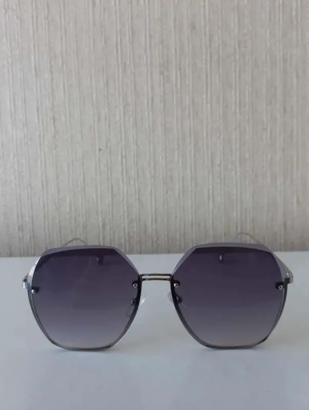 Lentes de sol unisex con proteccion UV400 modelo circular - Comprar en Lima Perú | Fancy Shops