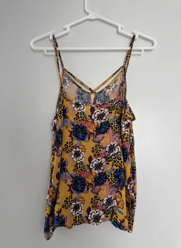 Blusa amarilla flores multicolor talla M - Imagen 2