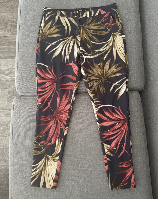 Pantalón estampado hojas multicolor talla 28 - Colección Primavera - Verano | Comprar Online Lima