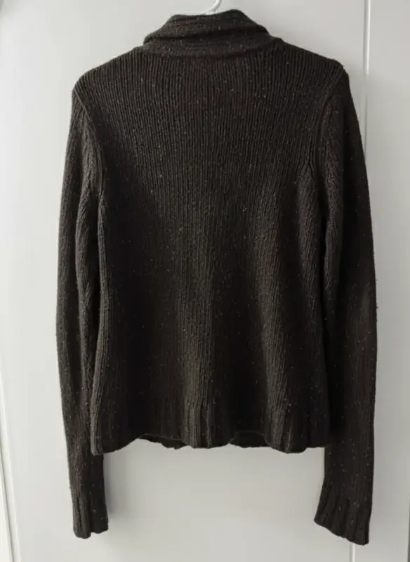 Chompa cardigan marron talla L - Imagen 2