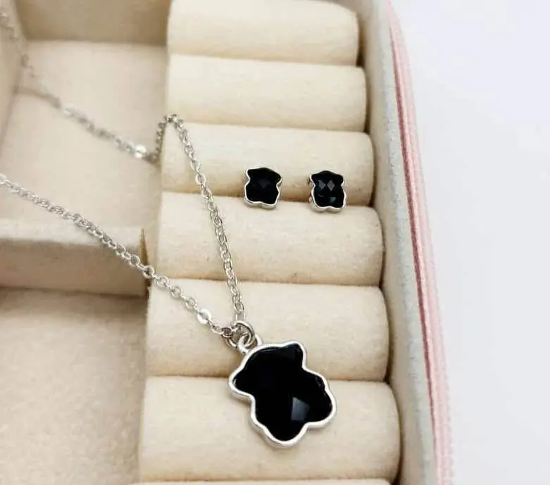 Juego de collar y aretes en plata ley - Joyas y Lentes | Comprar Online Lima