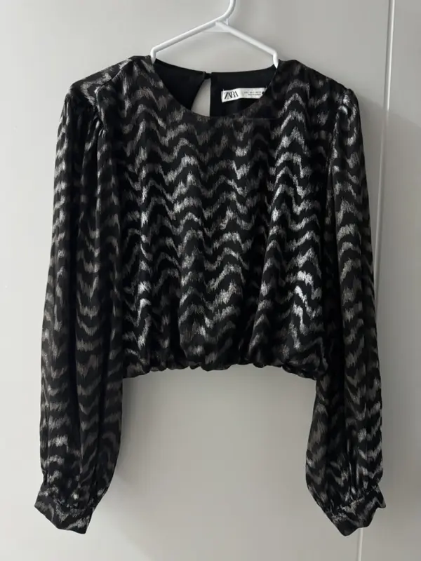 Blusa negro y plateado talla S - Comprar en Lima Perú | Fancy Shops