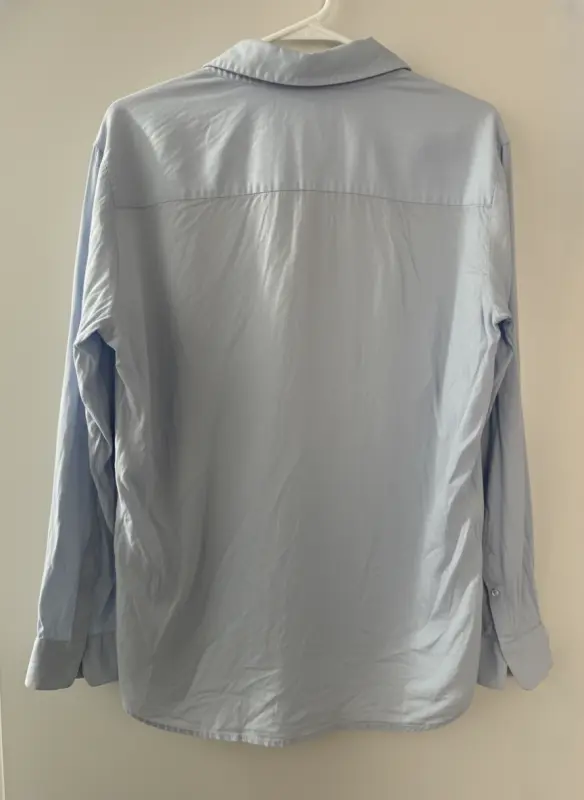 Blusa manga larga celeste talla S - Imagen 2